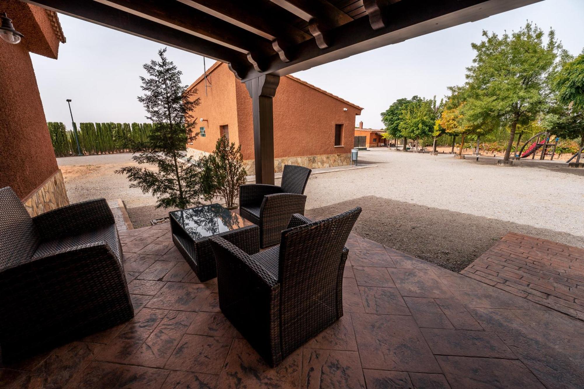 Bodega Andres Iniesta Con Visita Y Cata Villa Fuentealbilla Oda fotoğraf